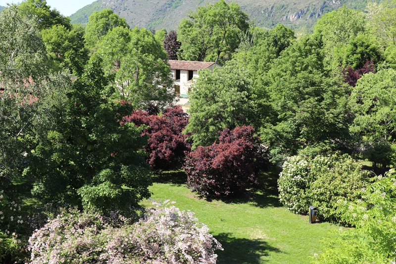 Extérieur, Village des Forges de Pyrène,