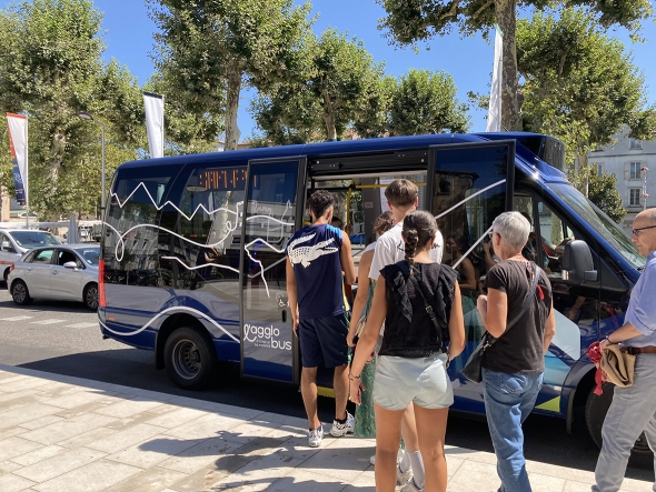 L'Agglo Bus Mode de Transport Ligne 4 entre Foix et les Forges de Pyrène